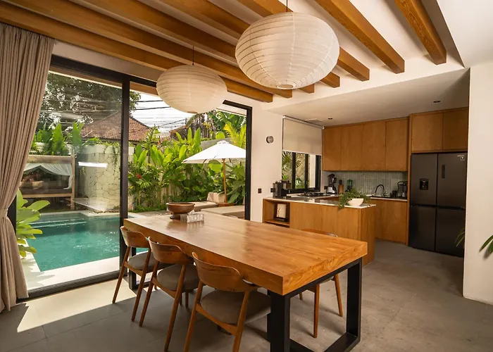 Villa The Urban Retreat Private Pool With Butler For Families & Groups Seminyak (Bali)