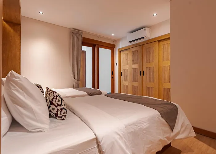Villa The Urban Retreat Private Pool With Butler For Families & Groups *