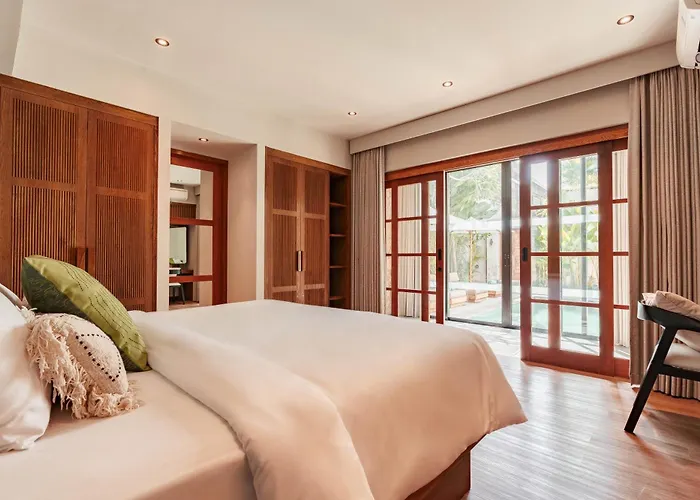 The Urban Retreat Private Pool With Butler For Families & Groups * Seminyak (Bali)