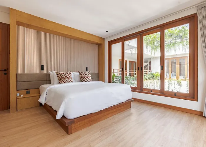 Villa The Urban Retreat Private Pool With Butler For Families & Groups Seminyak (Bali)